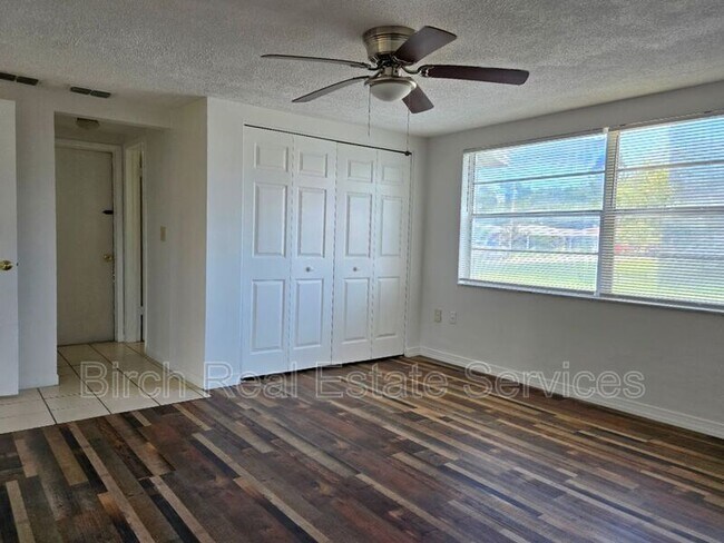 Building Photo - 7602 Cumber Dr