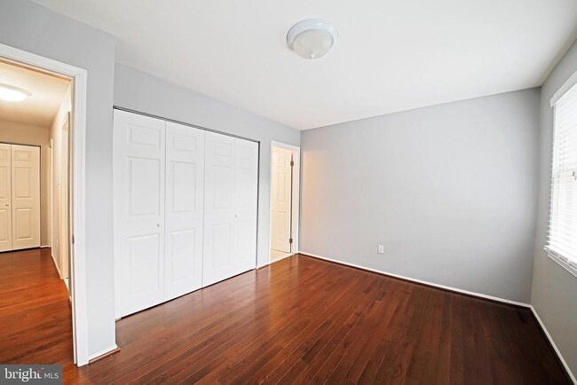 Building Photo - 3334 Webley Ct