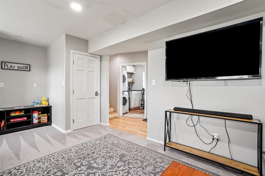 Building Photo - 1619 Ruby Ct