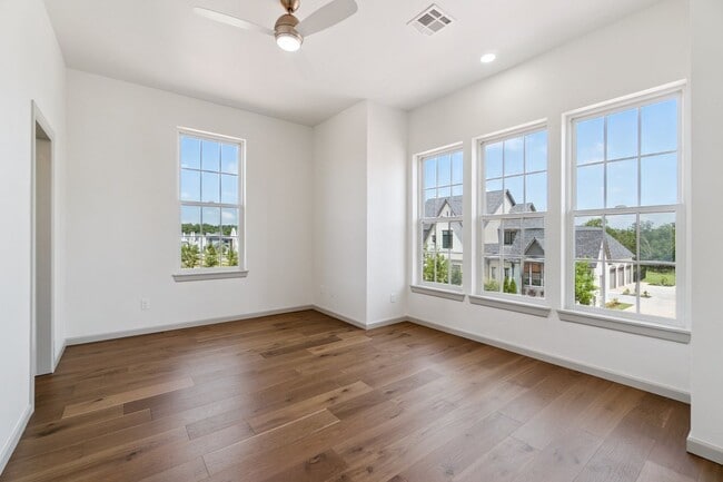 Building Photo - Natural Soul, Modern Flow, Your Boho Escape Awaits!