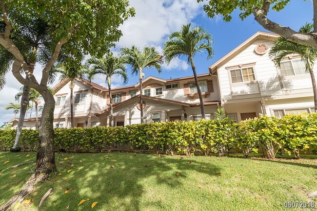 Building Photo - Fairways Edge, 3br/2.5ba w/yard (pets nego...