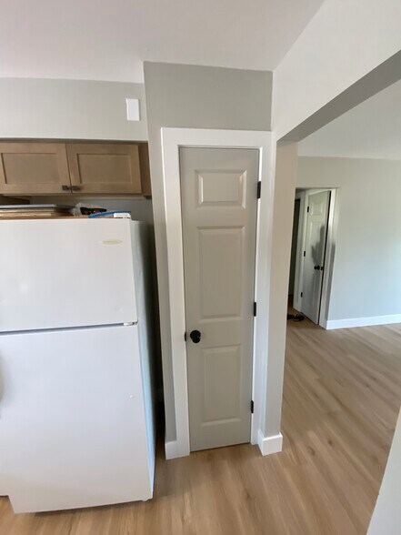 Kitchen Pantry - 723 W Osage St