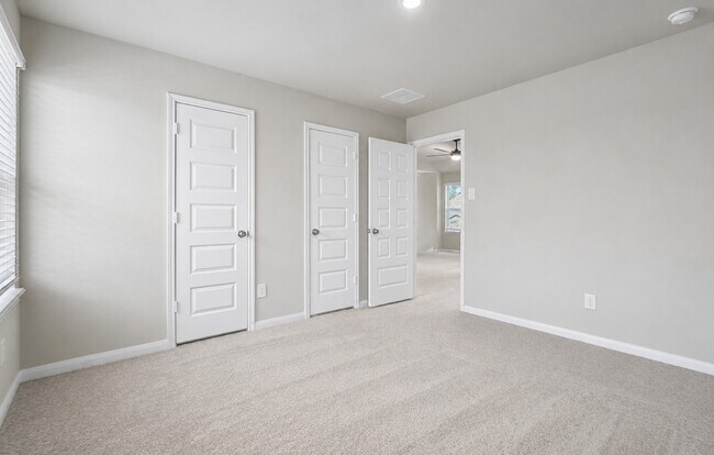 Building Photo - 13549 Sauger Ct