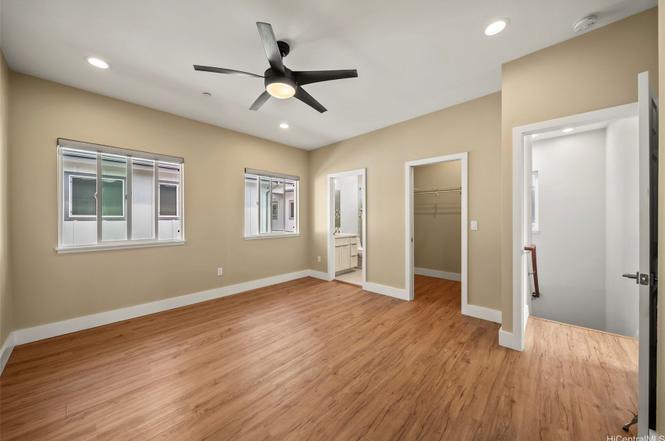 Building Photo - 1060 Spencer St