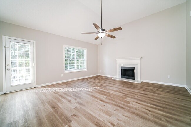 Building Photo - 122 Wills Way