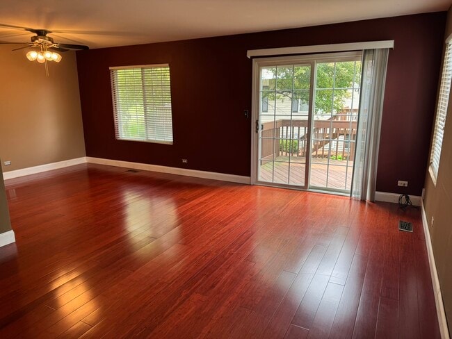 Building Photo - 1314 Sandhurst Ln