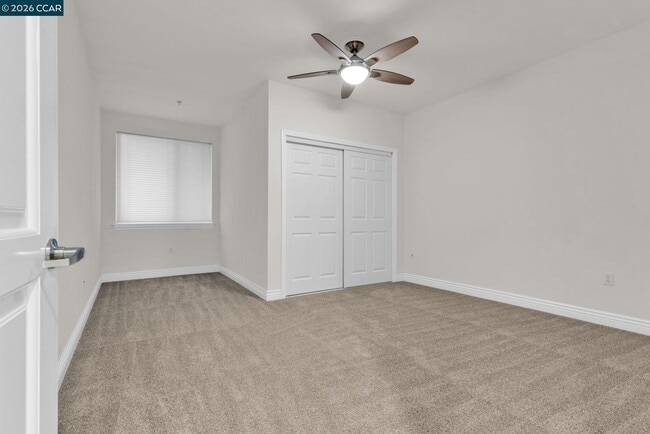 Building Photo - 1310 Creekside Dr