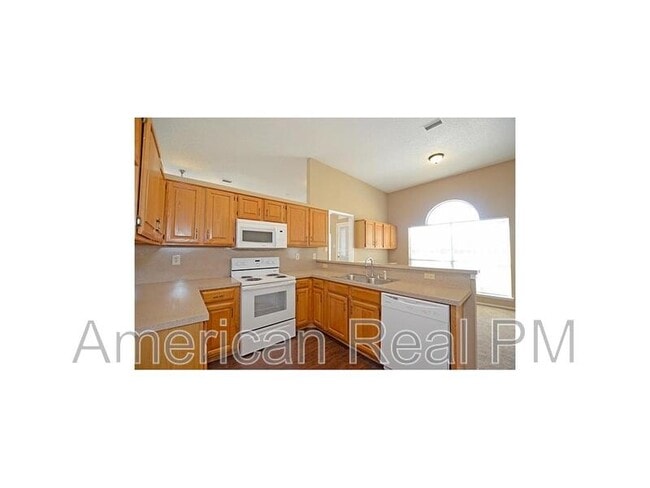 Building Photo - 1518 High Pointe Ln