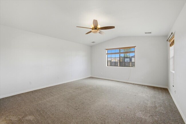 Building Photo - 2330 W Gambel's Ridge Dr