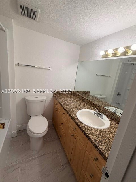 Building Photo - 4320 NW 79th Ave