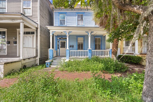 Primary Photo - 112 E Anderson St