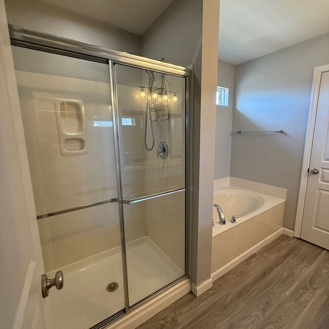 Building Photo - 61 Wyndgate Trail Ct