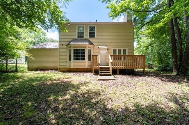Building Photo - 800 Revena Dr