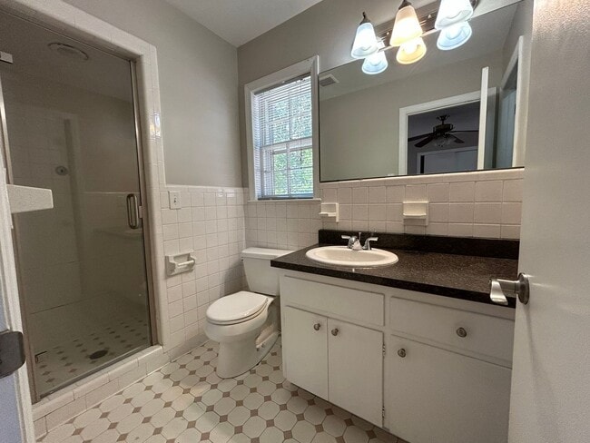 Building Photo - Updated home in College Acres!
