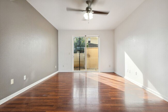 Building Photo - 4 Bed, Pet Friendly Kapolei Home