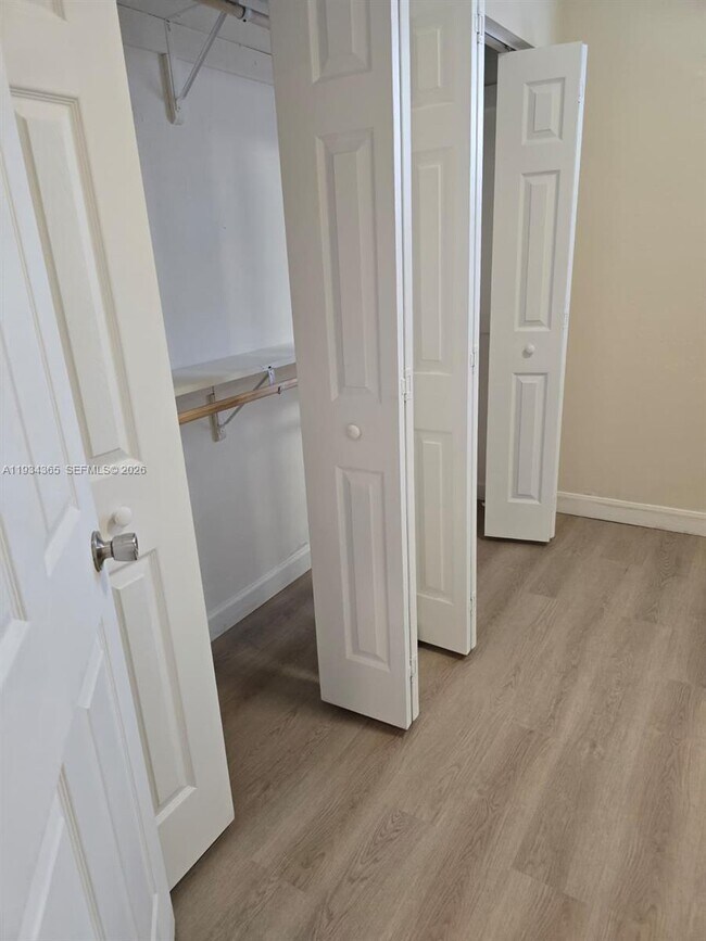 Building Photo - 9363 W 33rd Ln