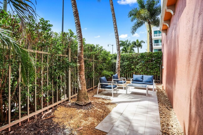 Building Photo - 106 Moorings Dr