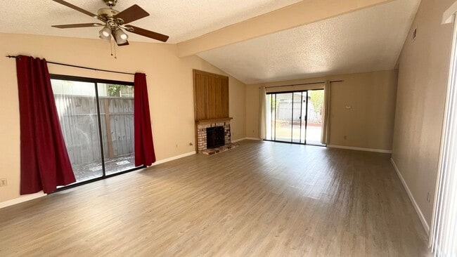 Building Photo - 228 Puddingstone Rd