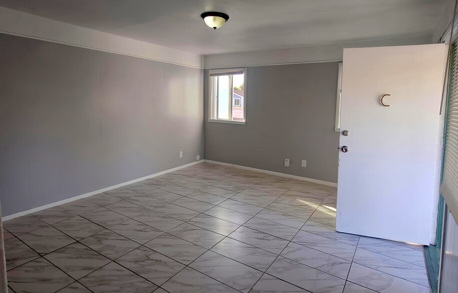 living room - 1474 7th St