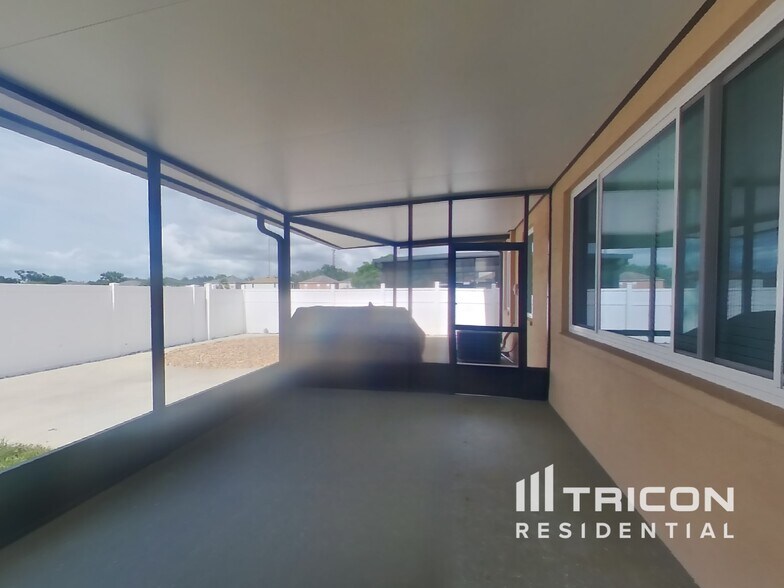Building Photo - 13504 Red Ear Ct