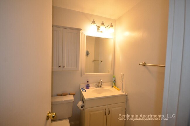 Building Photo - 774 Columbus Ave