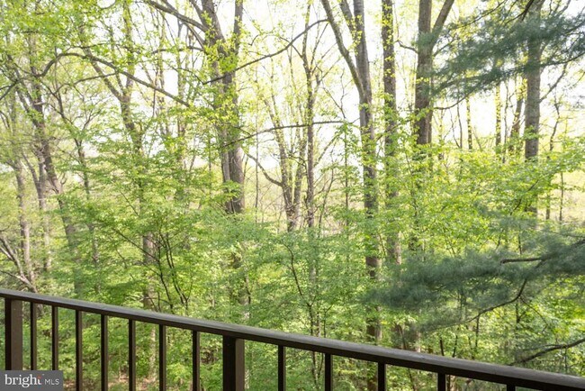 Building Photo - 1554 Northgate Square