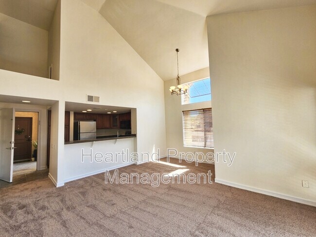 Building Photo - 15363 Maturin Dr