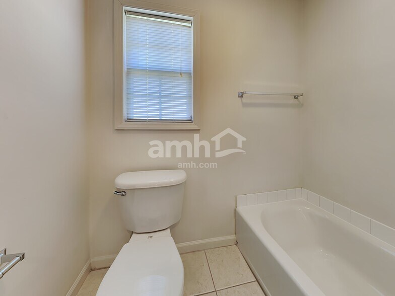 Building Photo - 181 Cameron Way Cir