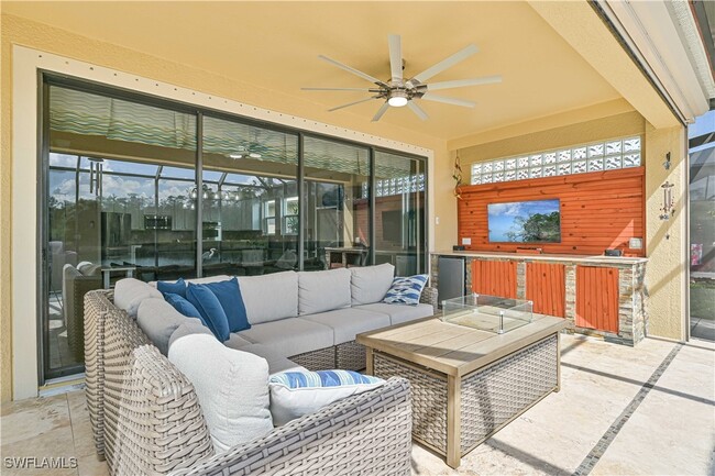 Building Photo - 9280 River Otter Dr