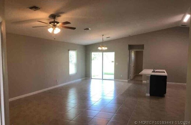 Building Photo - 4502 SW Yamada Dr