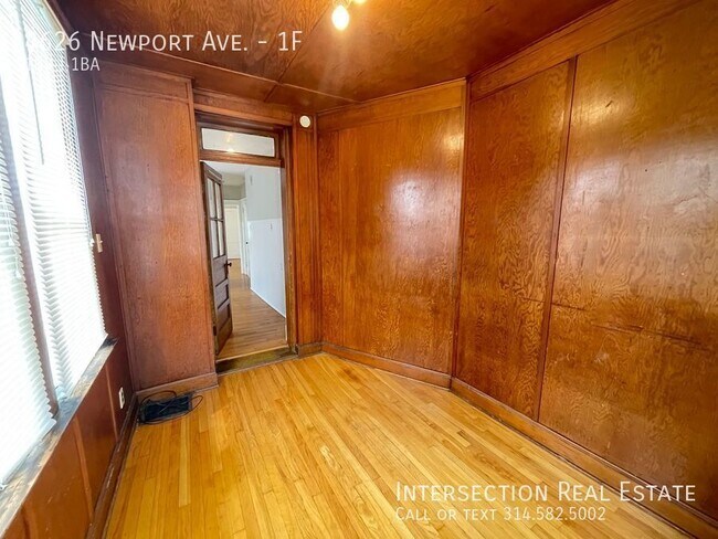 Building Photo - 4624-4626 Newport Ave