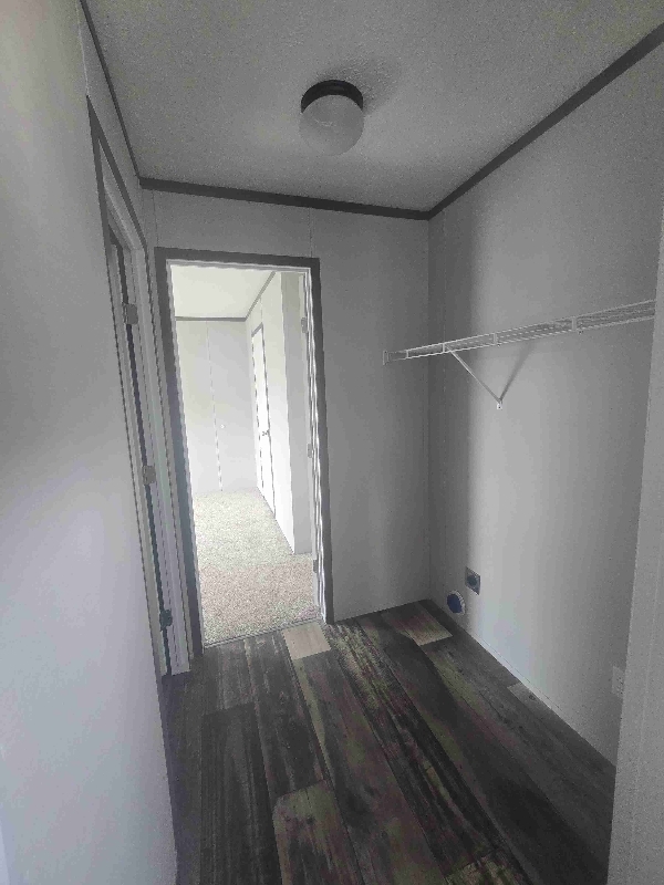 Building Photo - 103 S Scioto St