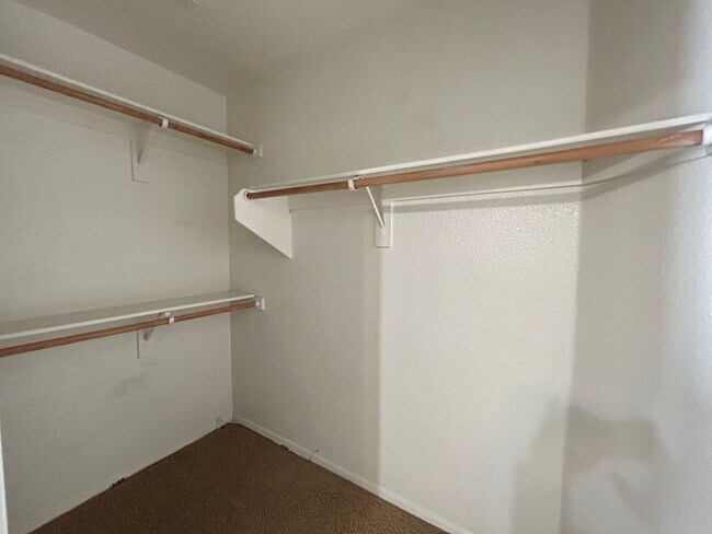 Building Photo - Private Laundry, Gated Community