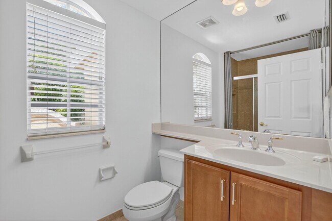 Building Photo - 8326 Emerald Winds Cir