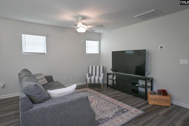 Building Photo - 552 Kingfisher Ct