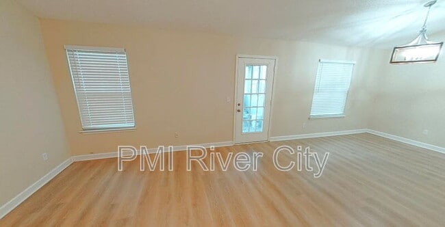 Building Photo - 502 Tidal Wave Ln