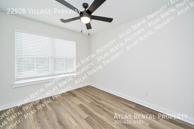 Building Photo - 22928 Village Pkwy