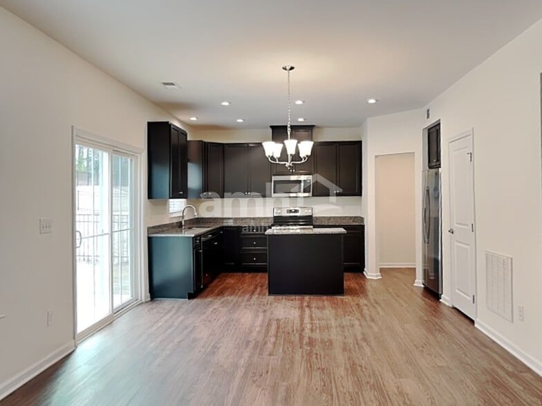 Building Photo - 5054 Twin River Dr