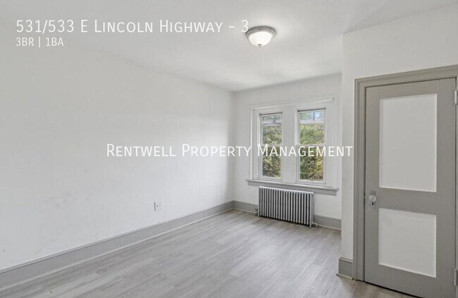 Building Photo - 531/533 E Lincoln Highway-3