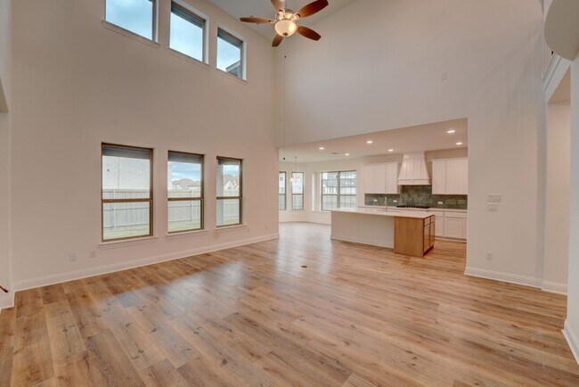 Building Photo - Must See 5 Bed 4.5 Bath in Northlake