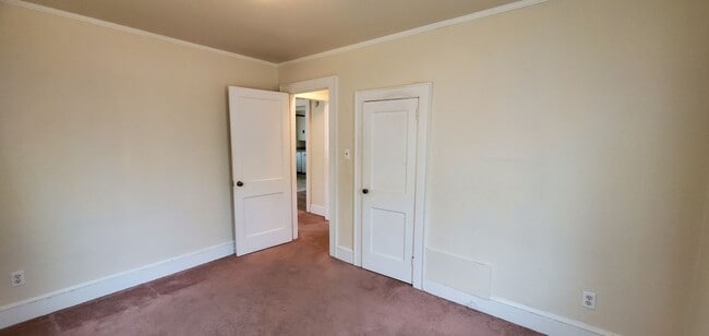 Building Photo - Cozy Home in a Convenient Location