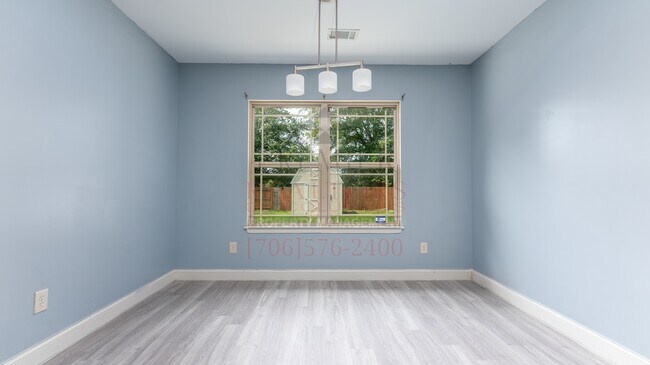 Building Photo - 13 Wheatland Way