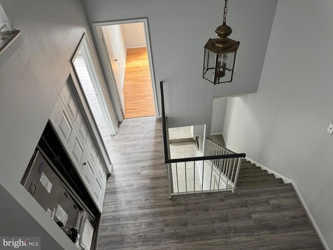 Building Photo - 7527 Belle Grae Dr