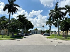 Building Photo - 459 NW 84th St