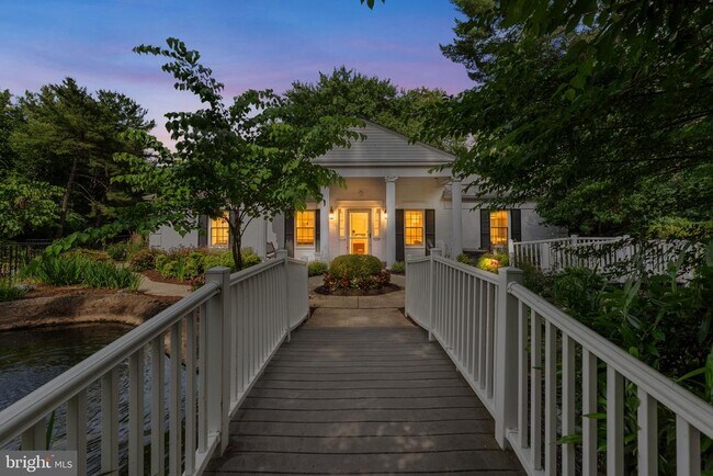 Building Photo - 7721 Tremayne Pl