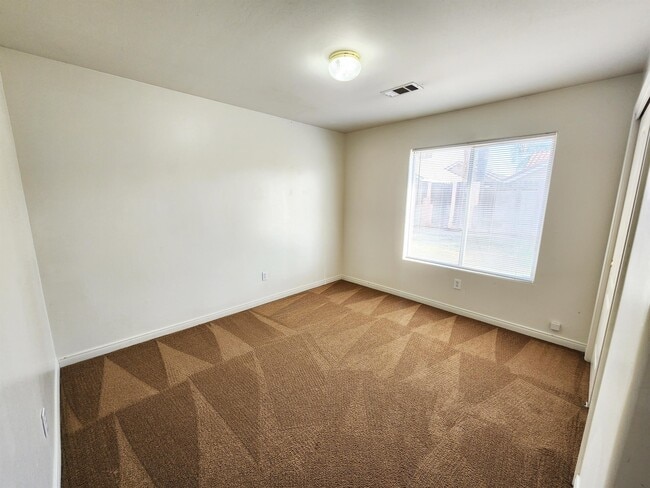 Building Photo - 12109 Flat Iron Ct