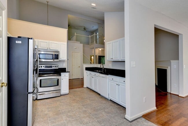 Building Photo - Peaceful Retreat in Willow Lakes