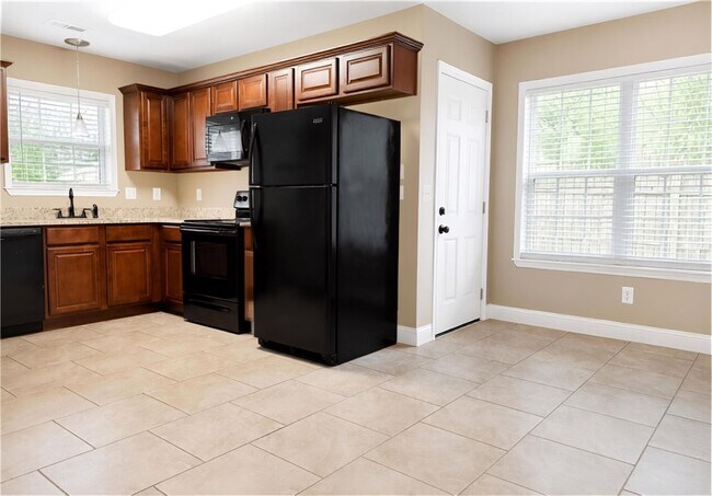 Building Photo - 1521 N Dawn Dr