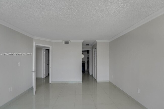 Building Photo - 2780 NE 183rd St