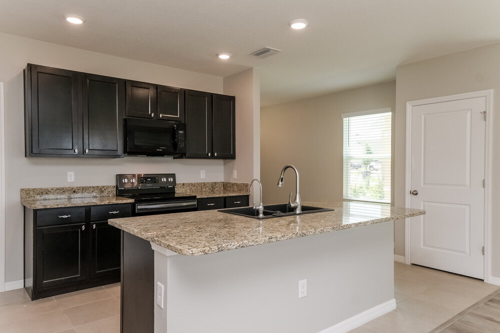 Building Photo - 10988 Carlton Fields Dr